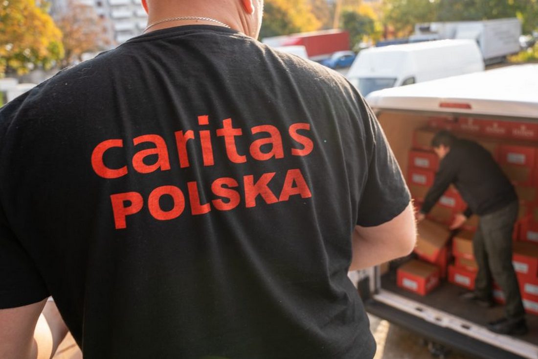 Українці у Польщі можуть отримати допомогу від благодійної організації Caritas Polska – подробиці