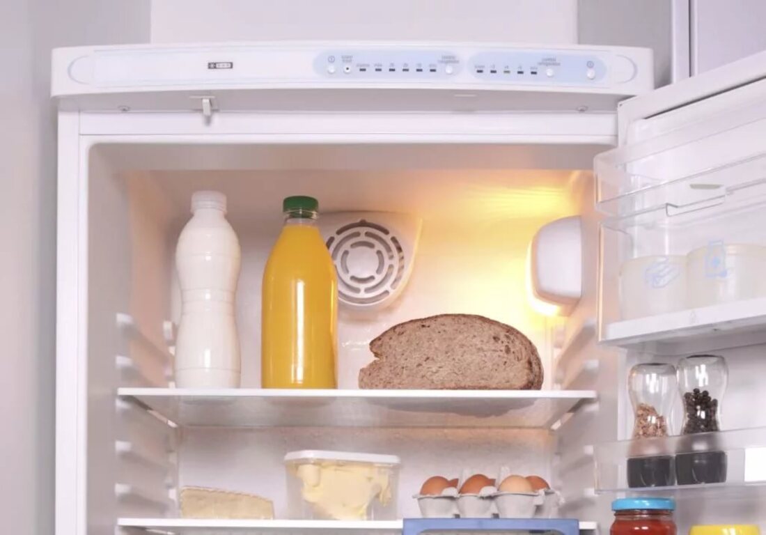 хліб у холодильнику