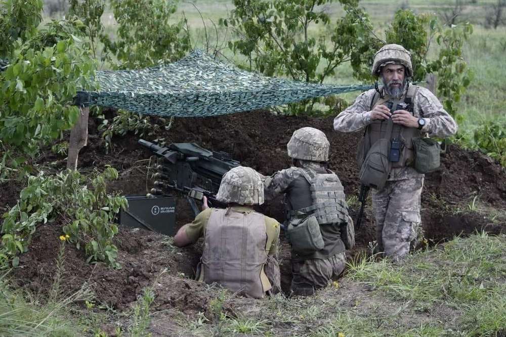 Тривають важкі бої на Донбасі, на півдні ворог намагається не допустити просування ЗСУ – ситуація на фронті 24 липня