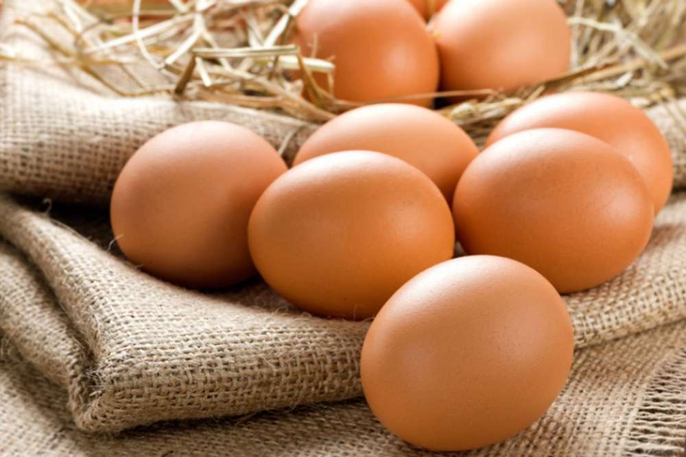 Як вибрати яйця в магазині