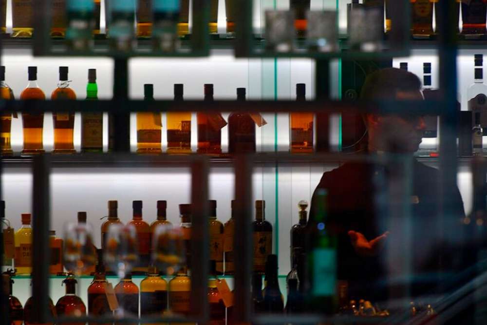 Кабінет міністрів готує різке підвищення мінімальних цін на алкоголь