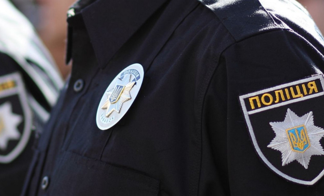 Обшуки у райвідділенні поліції Дніпра – оголошено підозру чотирьом поліцейським