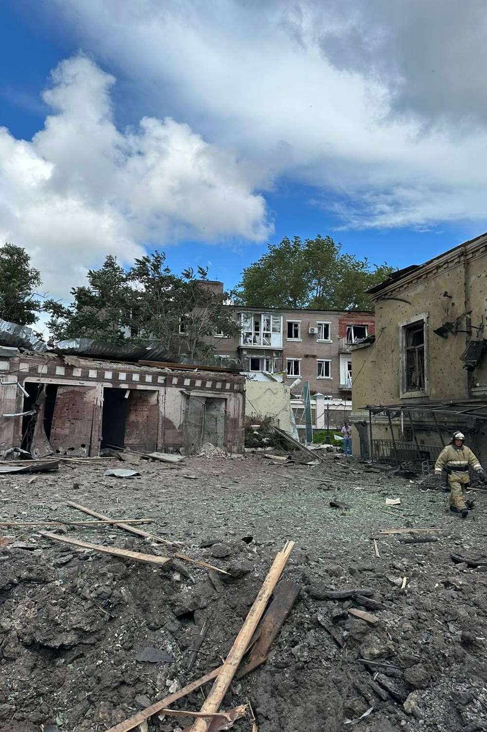 У російському Таганрозі пролунав вибух, багато постраждалих 4