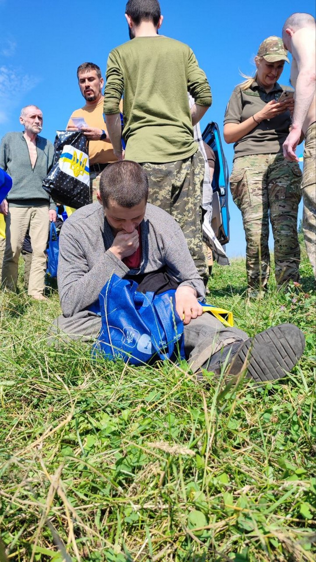 Cьогодні з неволі повернулися додому 47 українців – серед них двоє дітей (фото, відео)