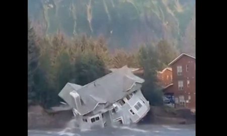 Розталий льодовик «Басейн самогубців» затопив столицю Аляски – відео моменту