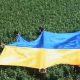 На дні Каховського водосховища розгорнули державний прапор України (відео)