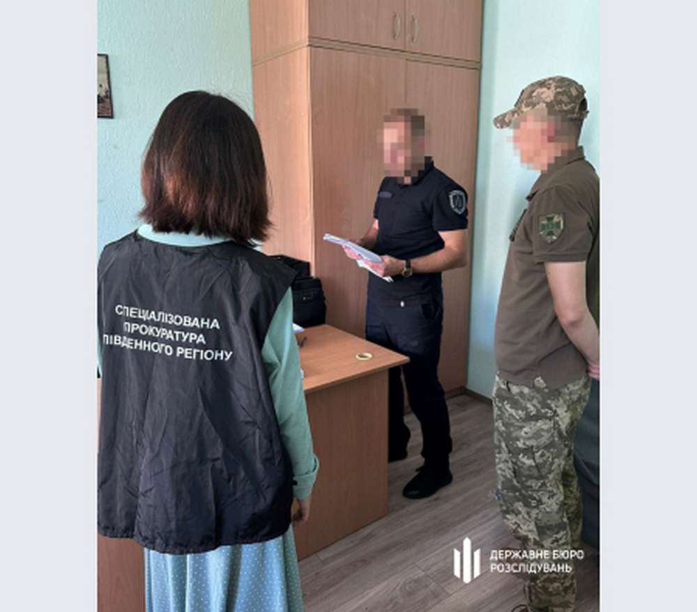 Командиру з Миколаївщини, який нарахував 5,5 млн грн виплат підлеглим, повідомлено про підозру