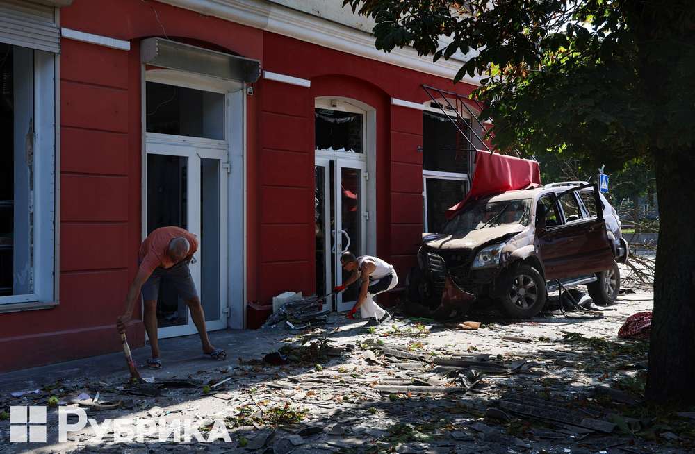 Росія вбила у Чернігові волонтера, батька чотирьох дітей – фото з місця трагедії