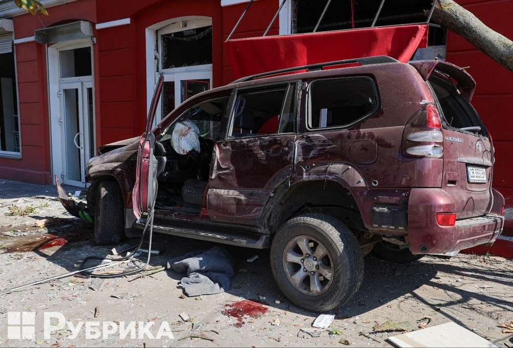 Росія вбила у Чернігові волонтера, батька чотирьох дітей – фото з місця трагедії