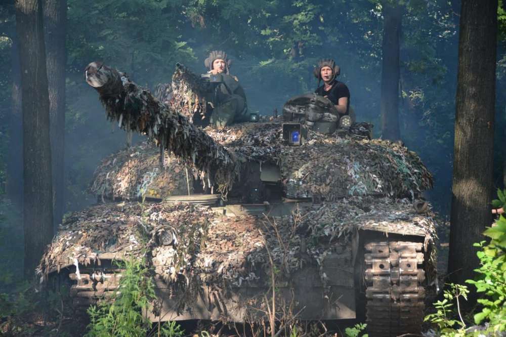 ЗСУ знищили 12 ворожих танків і 19 артсистем: що відбувається на фронті 21 серпня