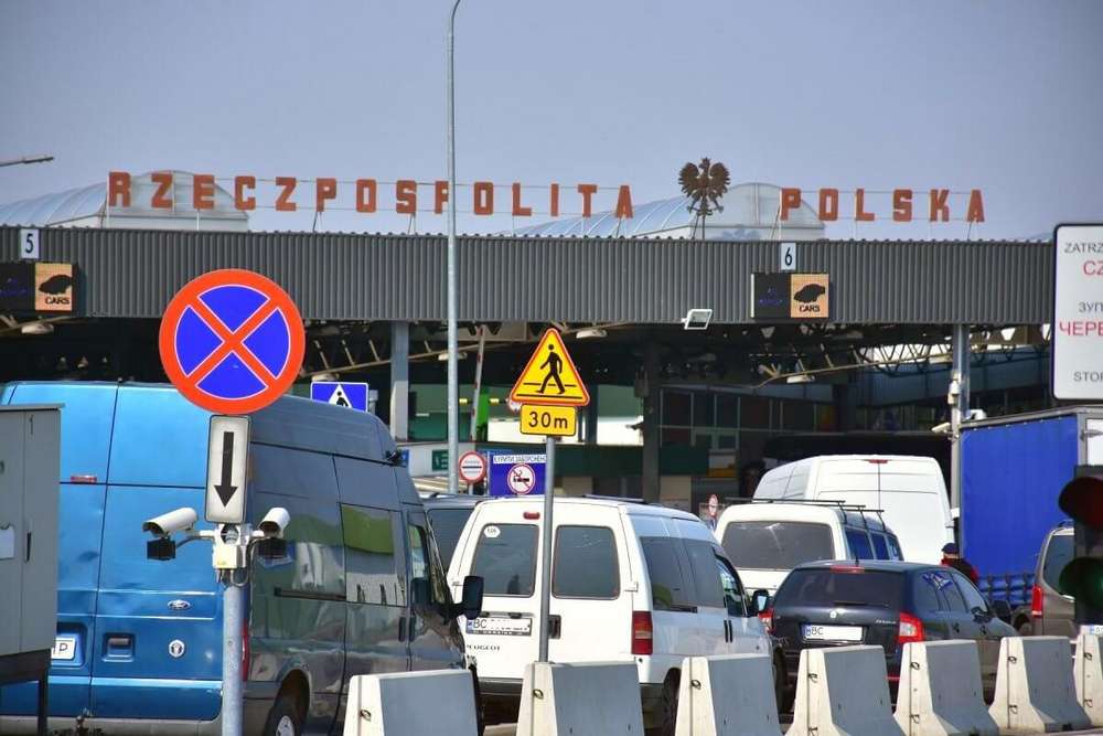 На польському кордоні українку оштрафували на 8000 злотих стало відомом, за що