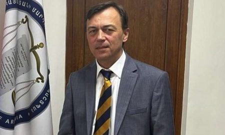 У Вірменії трагічно загинув голова дипломатичної місії України Олександр Сенченко