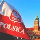 Українці у Польщі масово втрачають виплати на дітей – що відомо