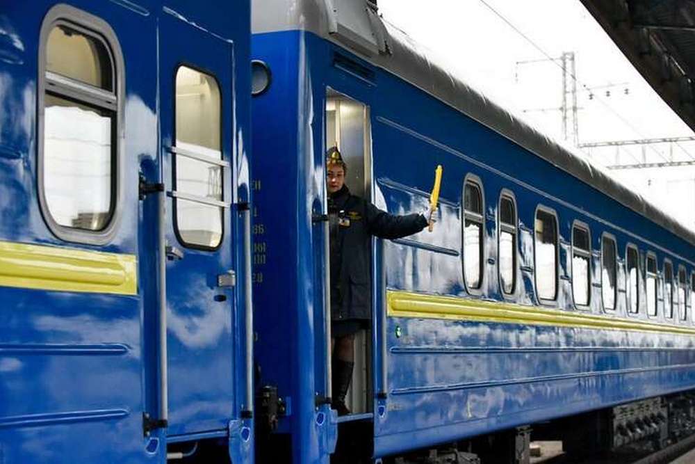 Укрзалізниця призначила додатковий поїзд на Львів на дві дати