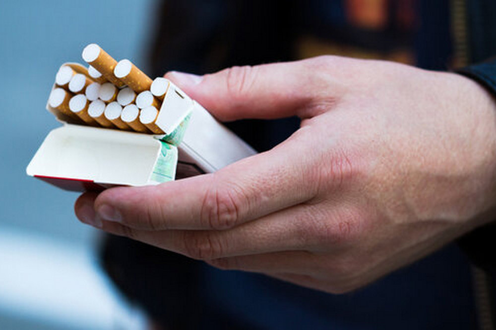 Верховна Рада заборонила продаж цигарок в Duty Free на час воєнного стану