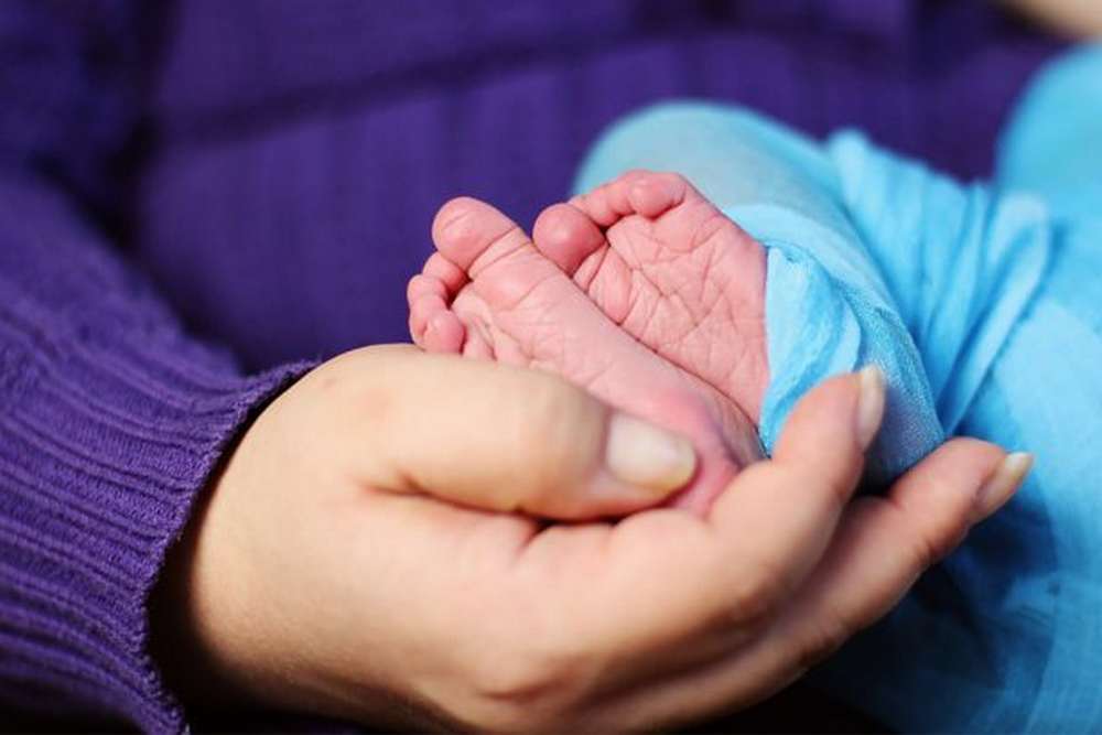 Як отримати допомогу при народженні дитини – правила оформлення