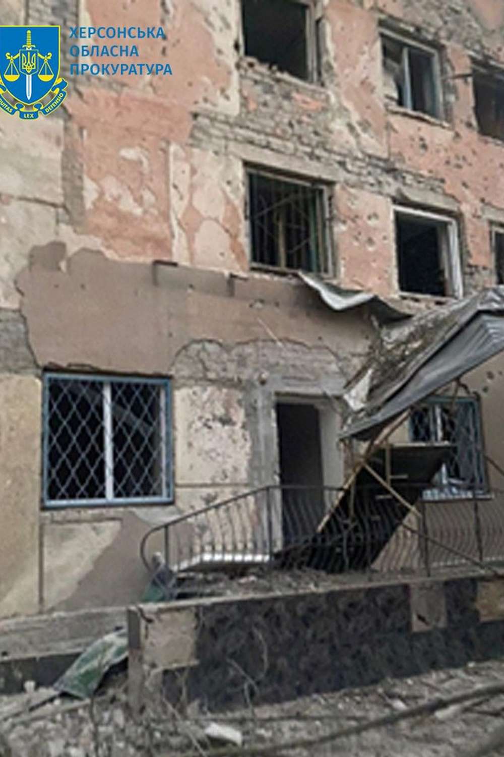 Окупанти обстріляли населені пункти Херсонської області, є загиблі і поранені5