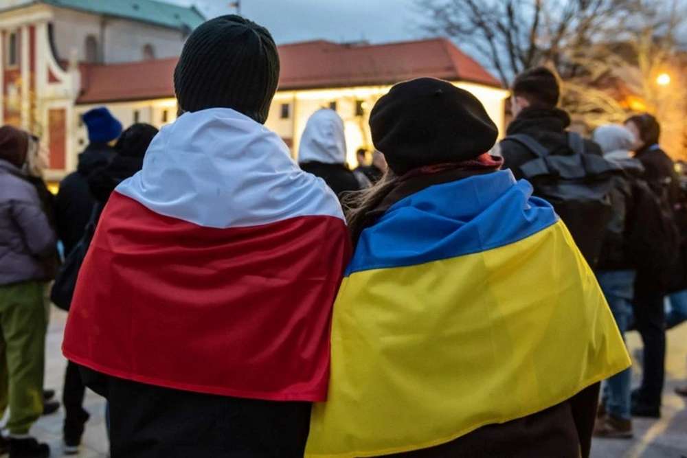 Пільги для українських біженців у Польщі можуть скасувати – що відомо