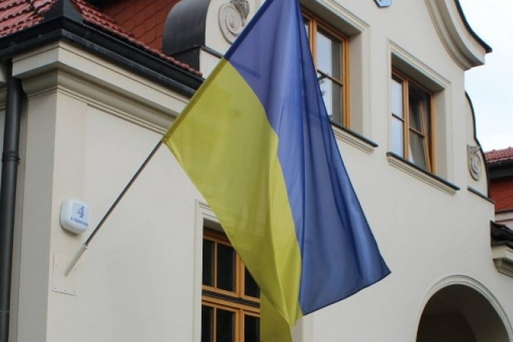 Українці у Польщі – як отримати документи цивільного стану у консульстві
