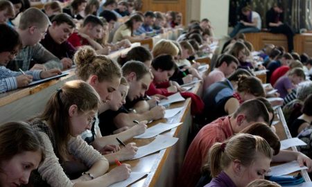 В Україні планують закрити частину коледжів та університетів – що пропонує Міносвіти