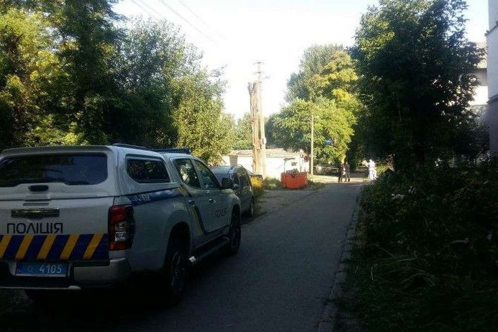 Розстріляв чоловіка серед вулиці на Дніпропетровщині – підозрюваного арештували