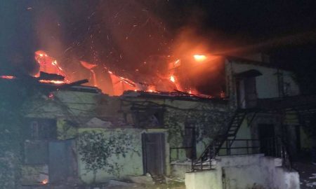 Важка ніч на Нікопольщині 27 вересня: є поранені, виникла пожежа, багато руйнувань