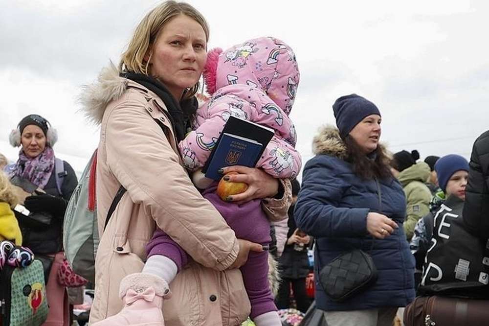 3,3 млн українських біженців можуть не повернутися додому – як це вплине на країну