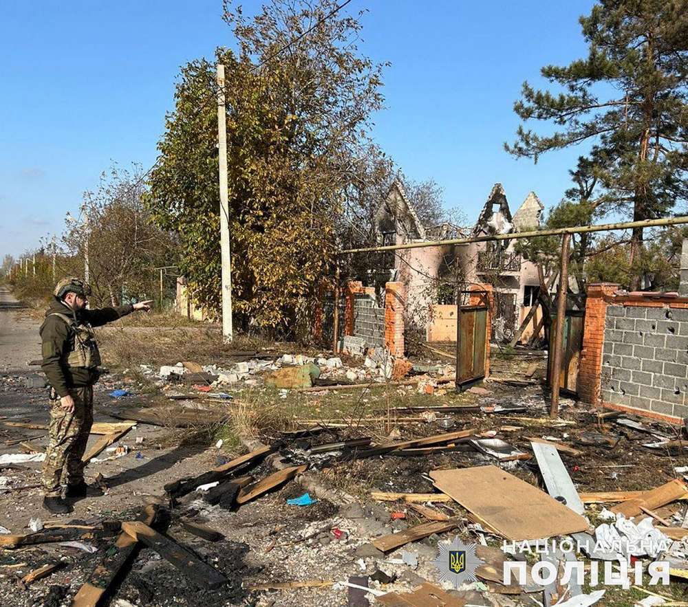 Окупанти масово обстрілюють міста і цивільні авто на Донеччині – поліція (фото)