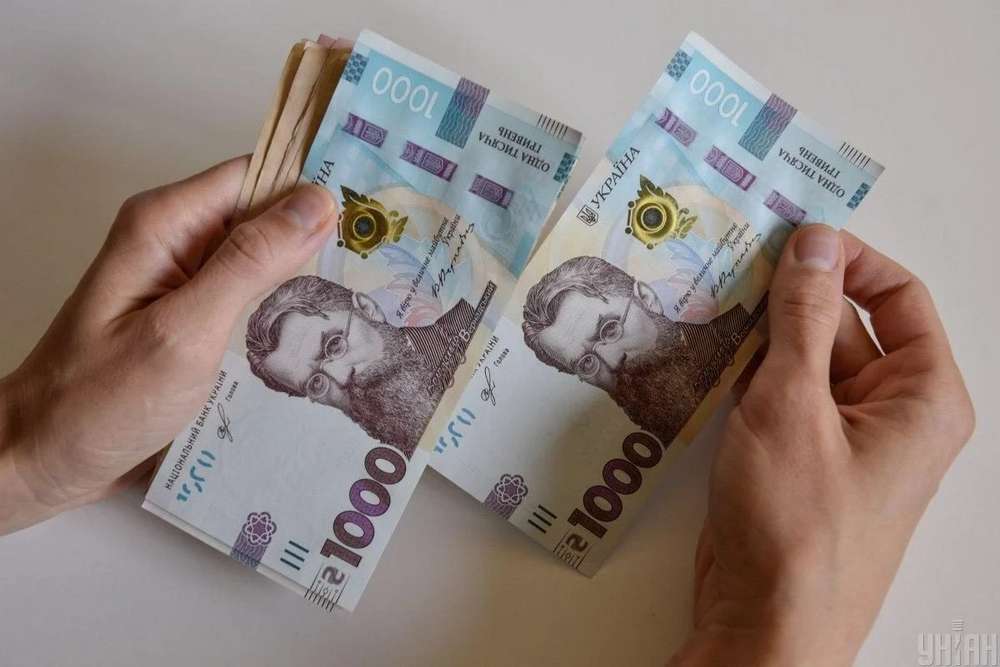 Деякі українці можуть оформити допомогу у розмірі 3600 гривень – хто може подати заявку