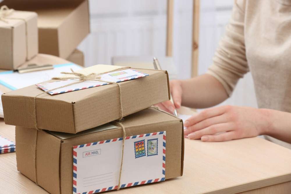Як отримати компенсацію за втрачену посилку на пошті - поради