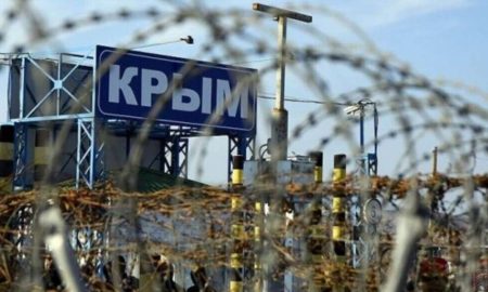 У Криму судові пристави пропонують людям списання боргів в обмін на підписання контракту з ЗС РФ