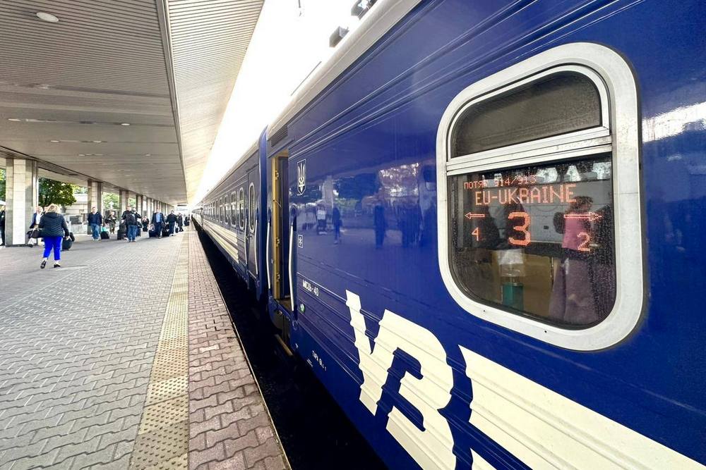 Укрзалізниця запускає новий міжнародний поїзд до Варшави – скільки коштують квитки