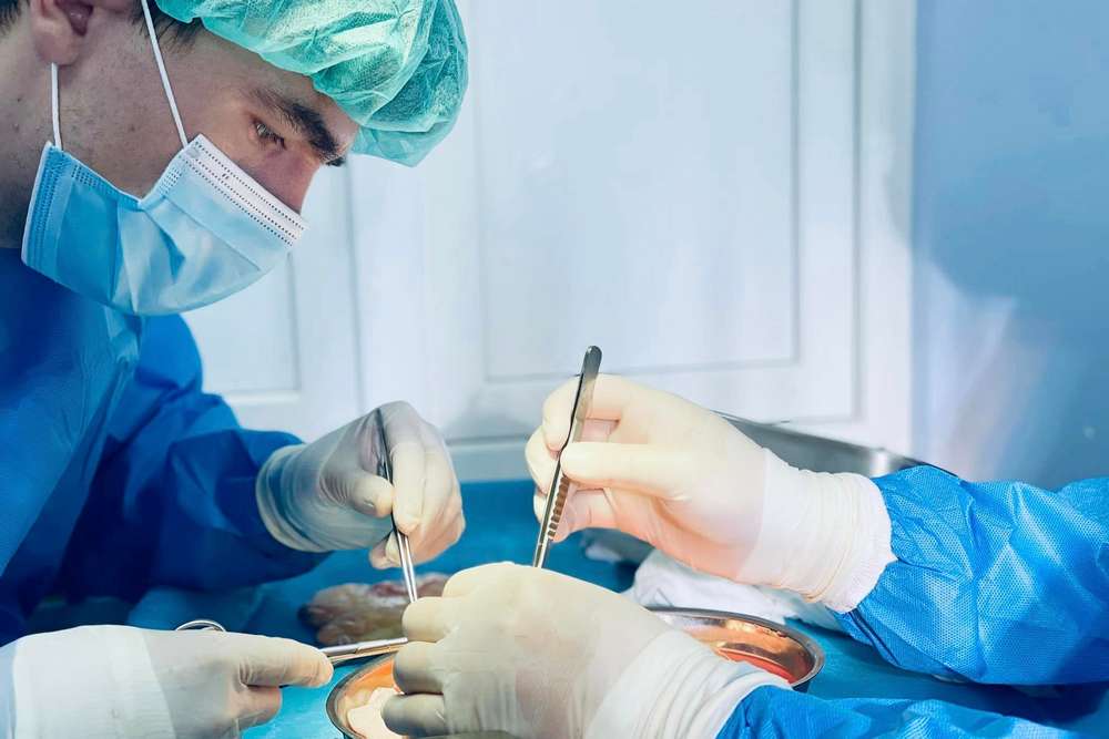 В Україні вперше провели спліт трансплантацію печінки. 15 річний хлопчик посмертно став донором1