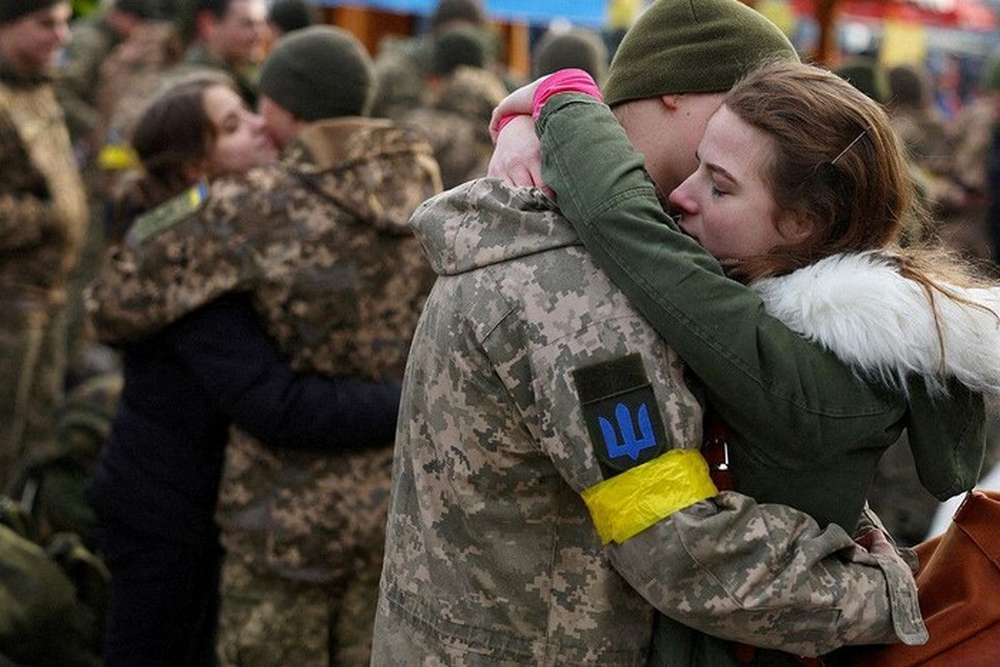 Відпустки та виплати військовим, поліцейським і рятувальникам по новому