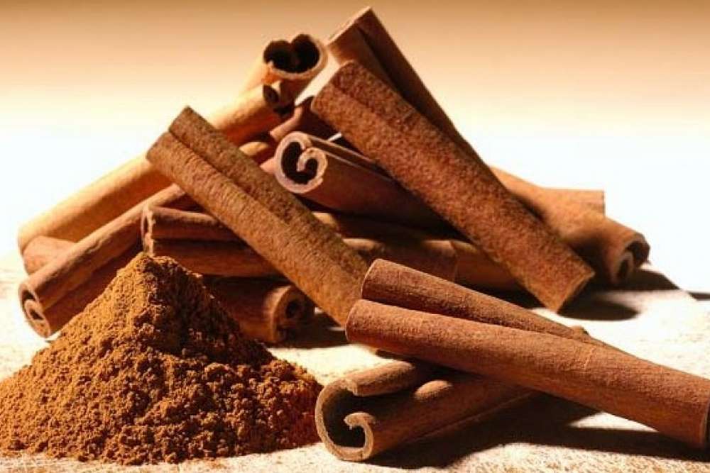 Що додати в каву для аромату, смаку і користі – 7 несподіваних варіантів
