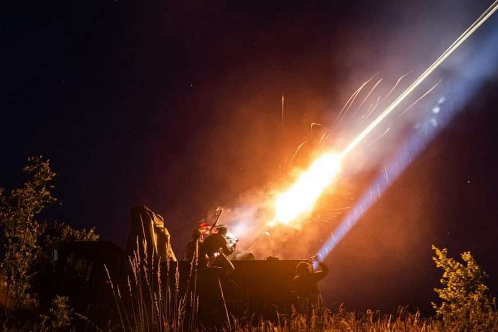 Нічна повітряна атака на Україну 21 листопада: є загиблий і поранені – все, що відомо