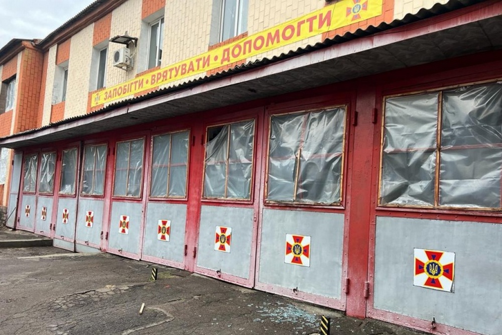 Обстріли України 26 листопада пошкоджені підрозділи рятувальників у двох областях (фото)
