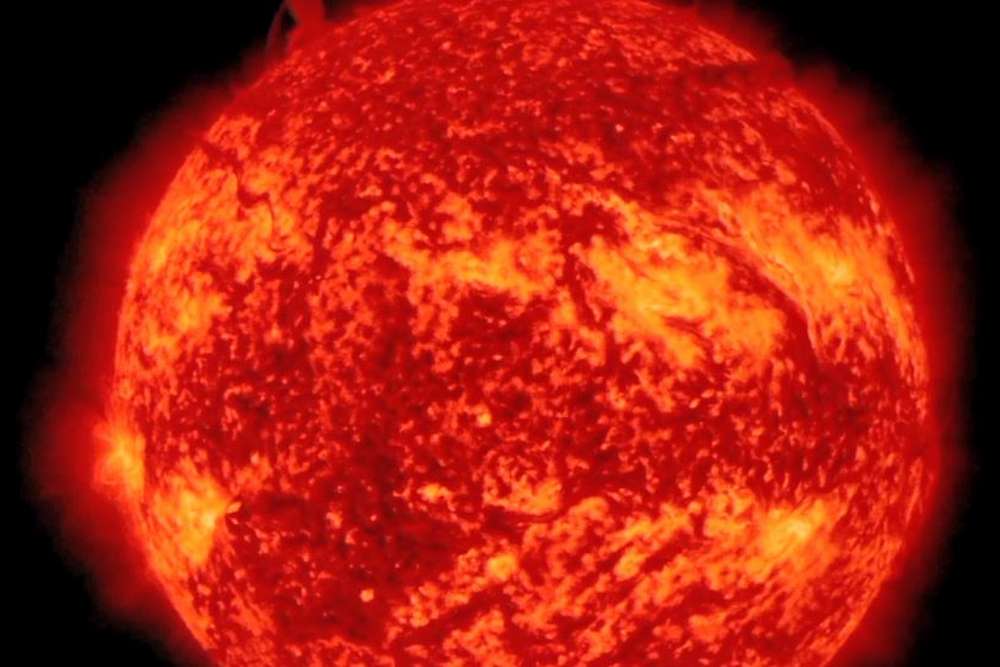 Викид корональної маси на Сонці міг стати причиною північного сяйва над Україною 5 листопада