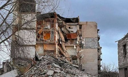 Троє загиблих та дев’ятеро поранених на Запоріжжі, зруйновано багатоповерхівку