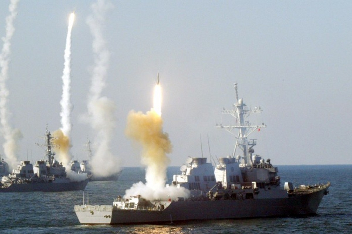 США збили дві ракети у Червоному морі