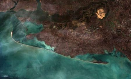 Джарилгач знову став островом – шторм у Чорному морі зруйнував насип, який зробили окупанти (фото)1