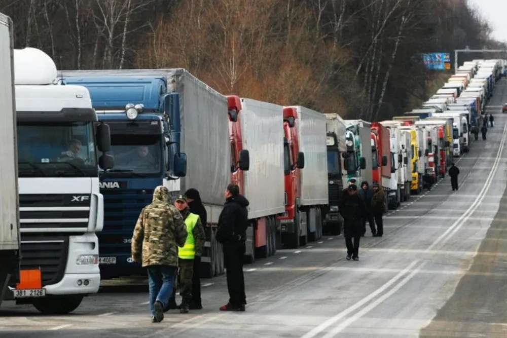 Щодо припинення блокування кордону з Польщею знайдено певні точки дотику й компроміси – посол
