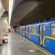 У Києві не працюють станції метро – чи врятує від колапсу «човниковий рух»
