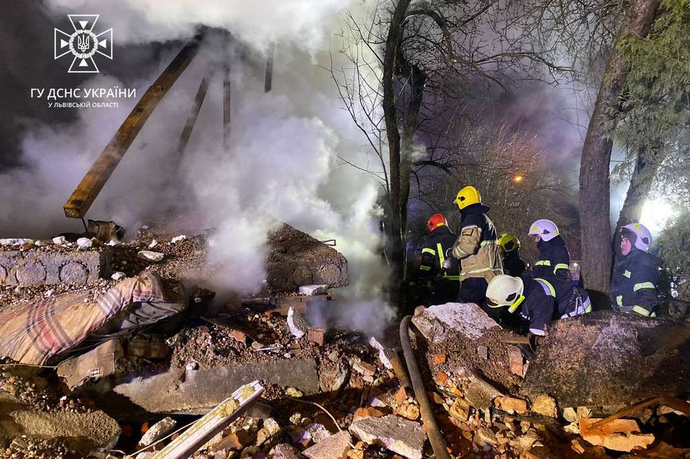 У Львові стався вибух газу у приватному будинку – є загиблі і поранені діти (фото)5