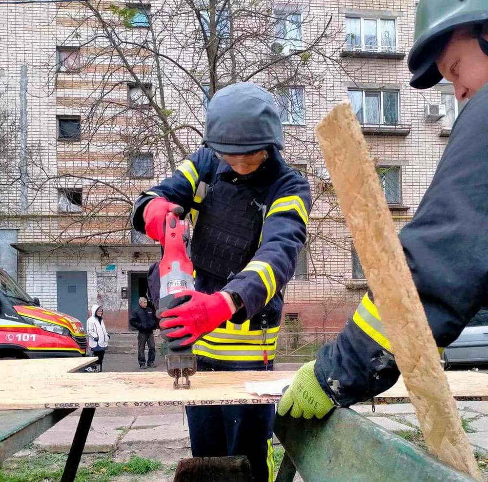 У Херсоні більшість будинків пошкоджені ворожими обстрілами - ДСНС