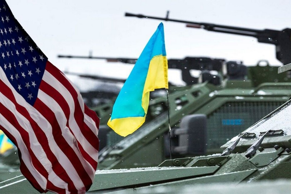 військову допомогу США для України