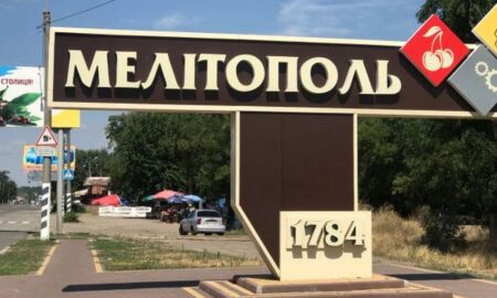 Окупанти завезли в Мелітополь 100 тисяч росіян на місце мешканців, що виїхали