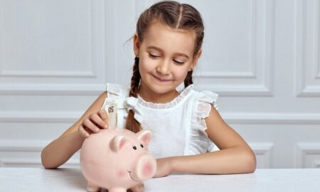 Фінансова грамотність дітей що потрібно знати про гроші молодому поколінню