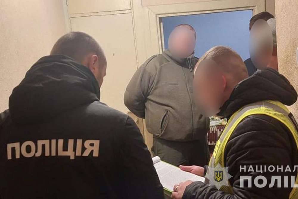 На Житомирщині викрили групу рекетирів на чолі з кримінальним авторитетом — поліція3