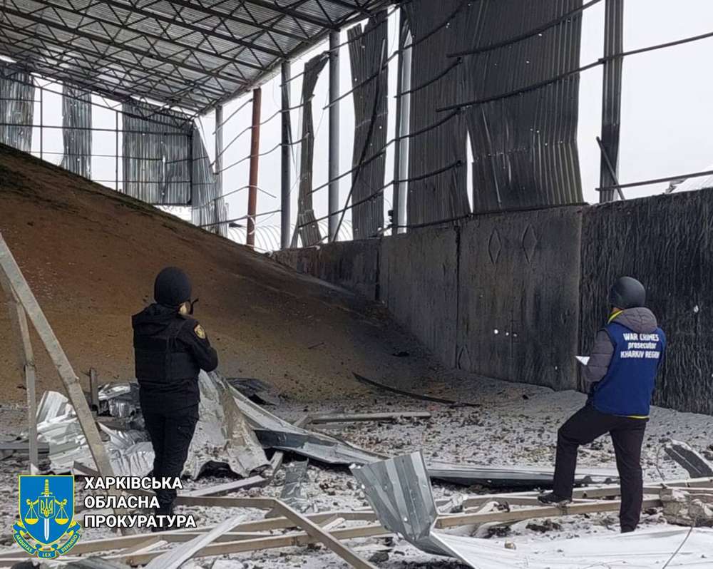 Окупанти нищать Харківщину: фото наслідків обстрілів показала прокуратура